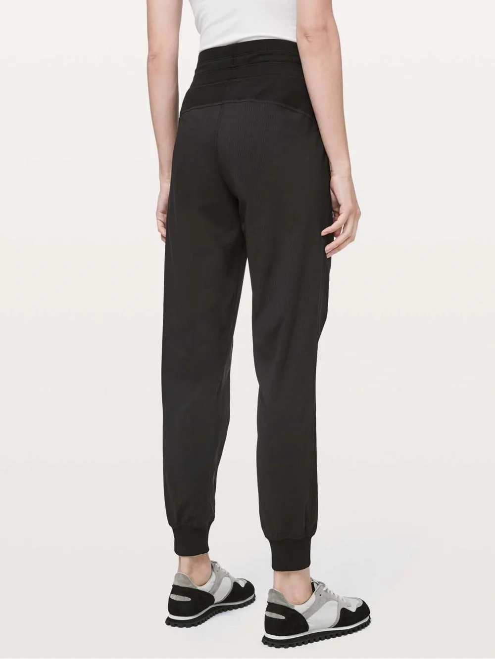 Lululemon Dance Studio Joggers *29
